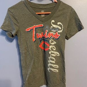 TWINS TSHIRT